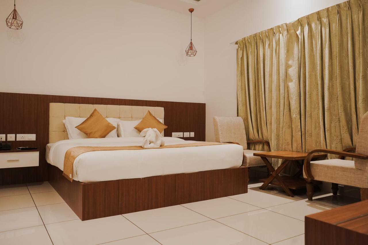 Sprise Munnar Resort And Spa エクステリア 写真